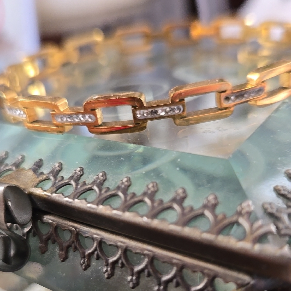 Elegant Gold and Silver Women's Bracelet